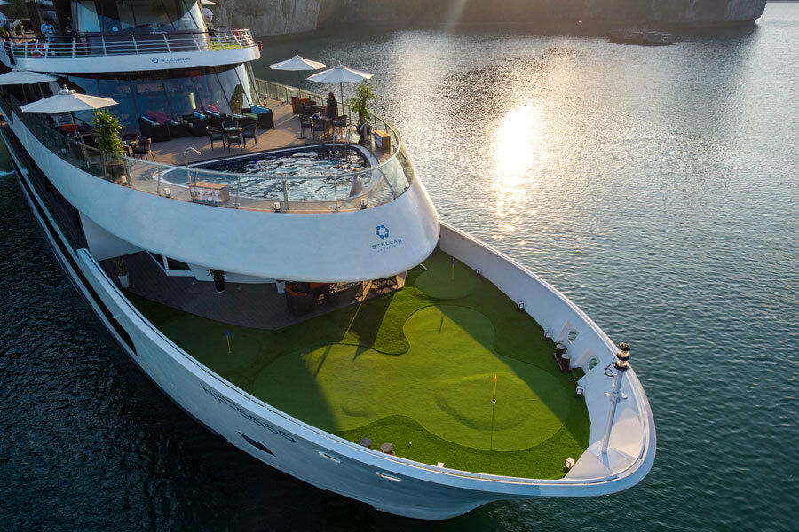 <span>Luxury Golf Cruises</span>